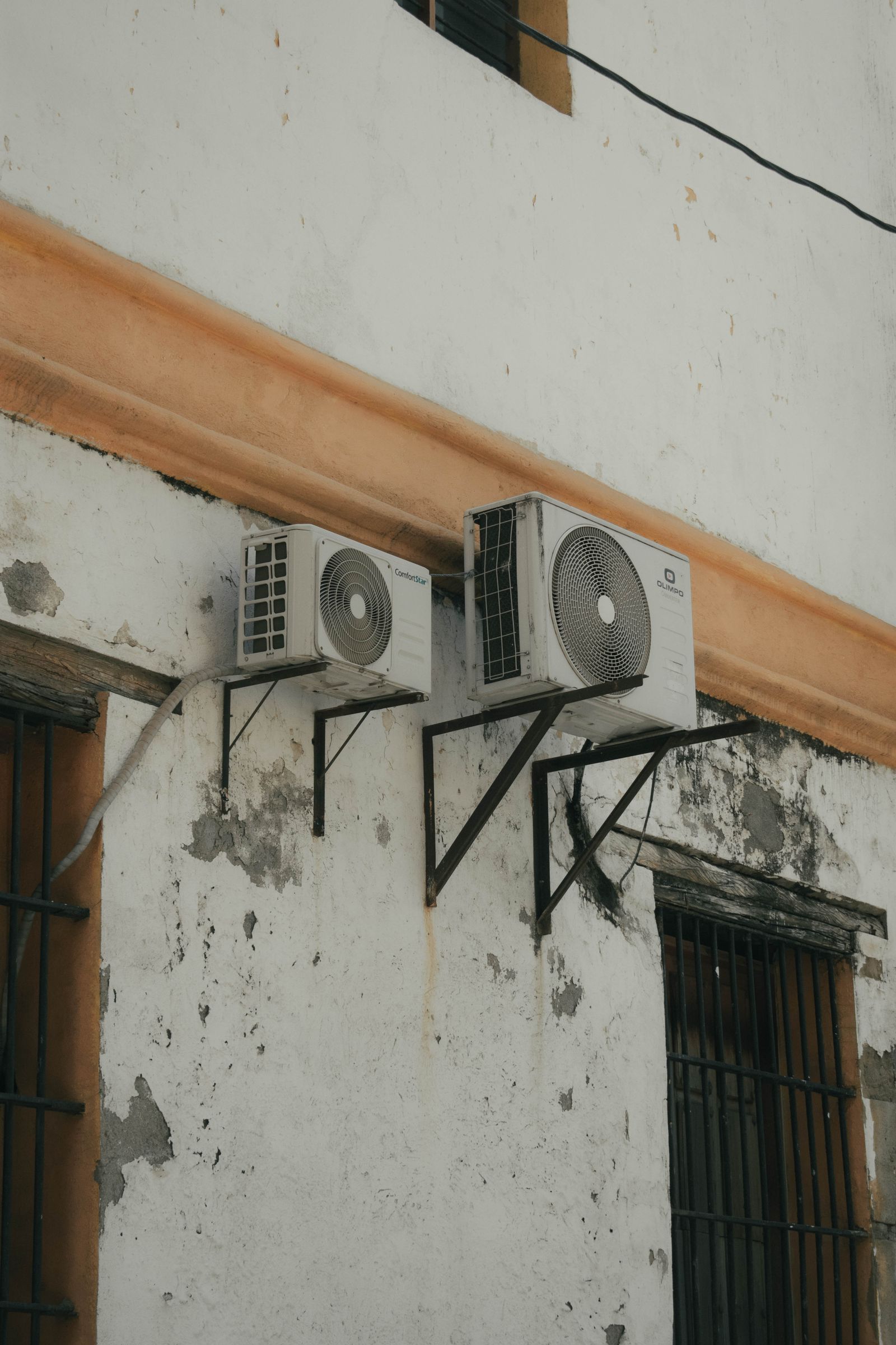 New outdoor air conditioning unit ready for installation